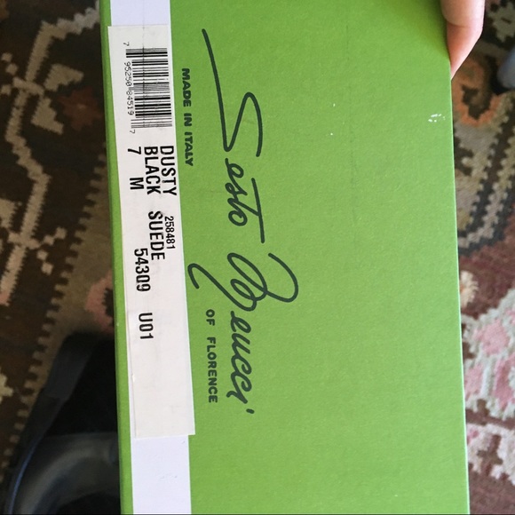 NEW Velvet leather quilted flat boots made italy - Picture 3 of 5